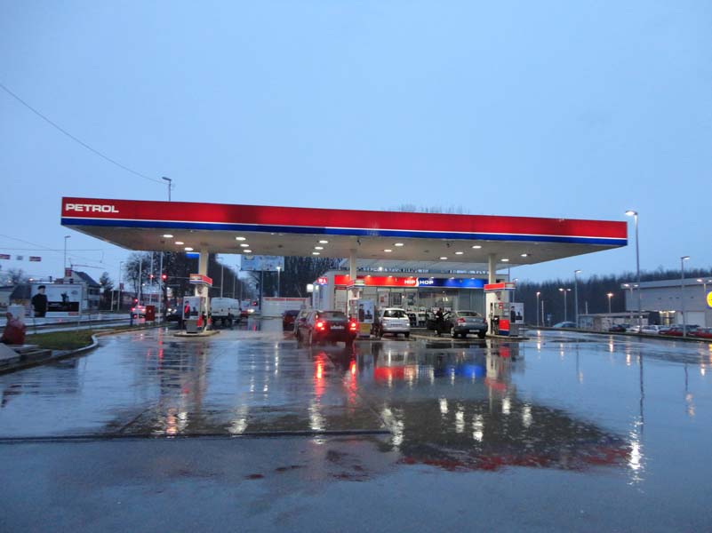 Kompletno vanjsko uređenje na benzinskoj pumpi Petrol - Osijek