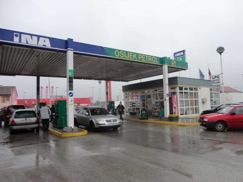 Rekonstrukcija benzinske pumpe INA Petrol - Čepiin